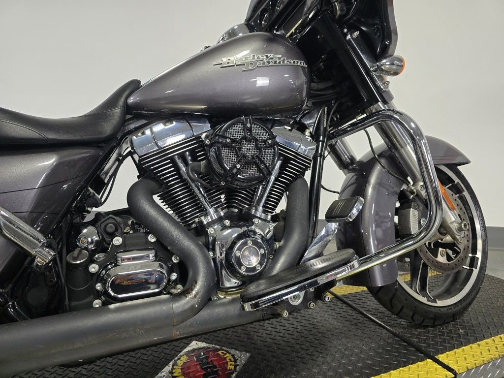 Street Glide® Special