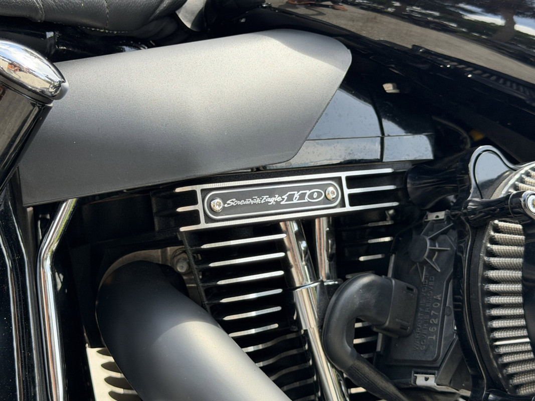 Softail® Slim® S