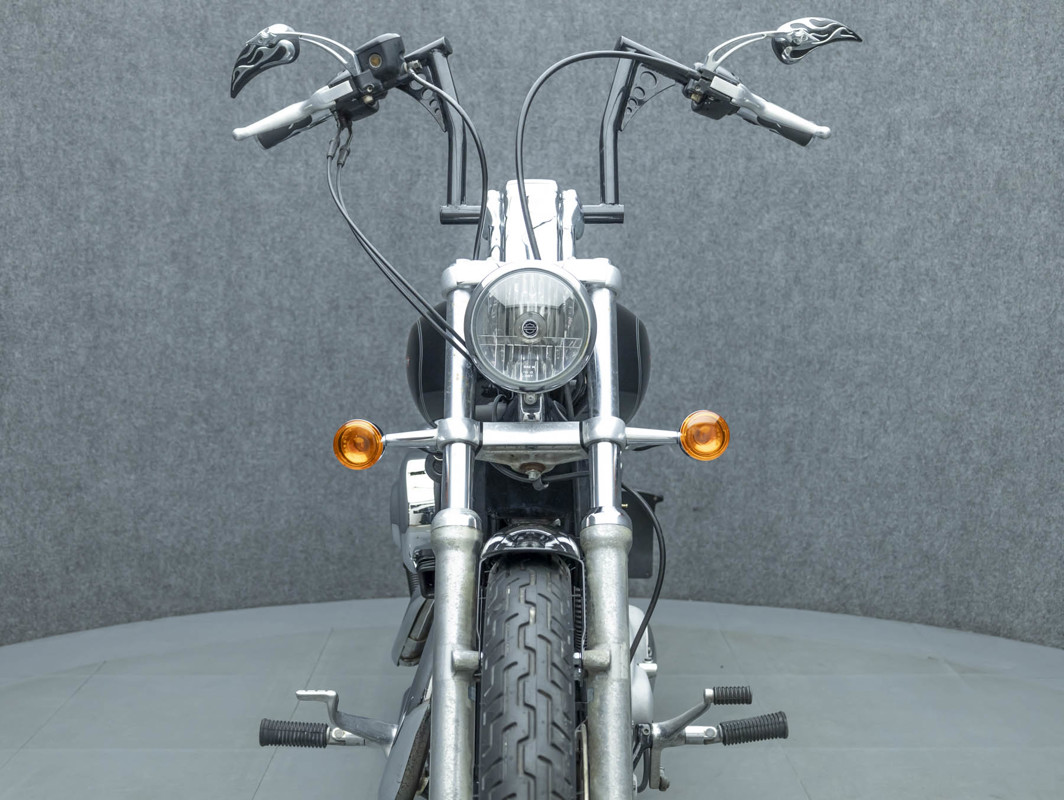 Sportster® 883 Custom