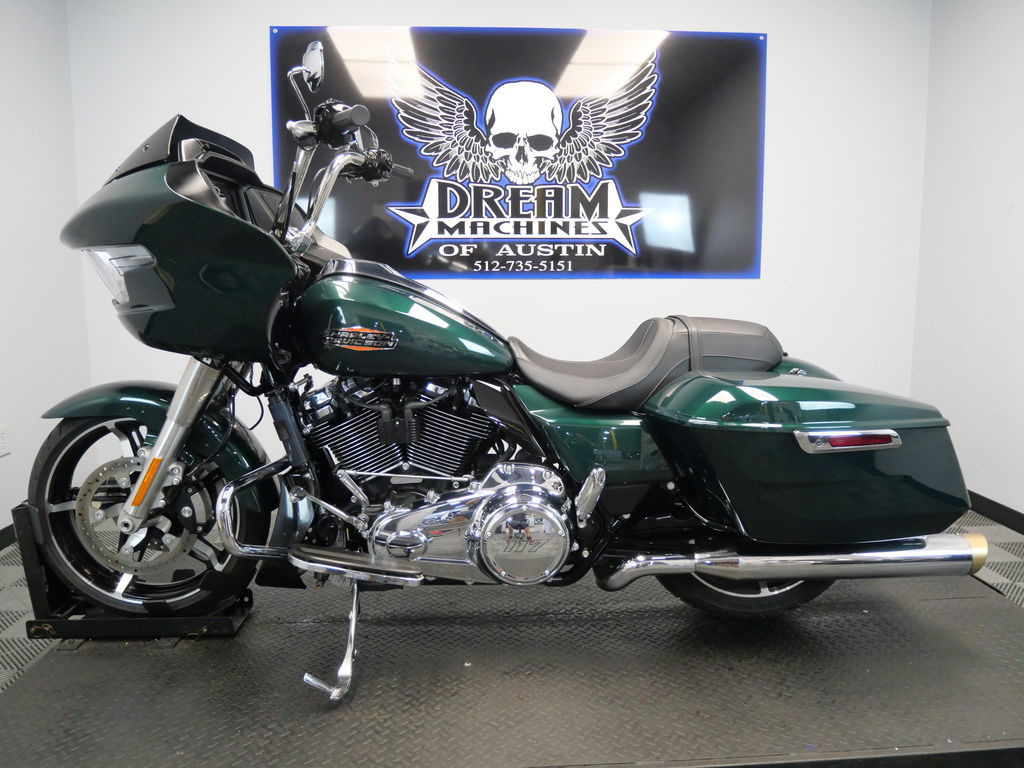 Road Glide®