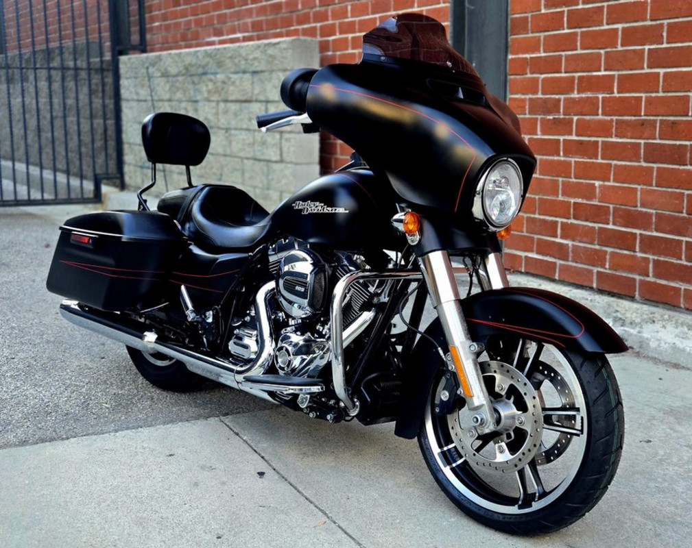 Street Glide® Special