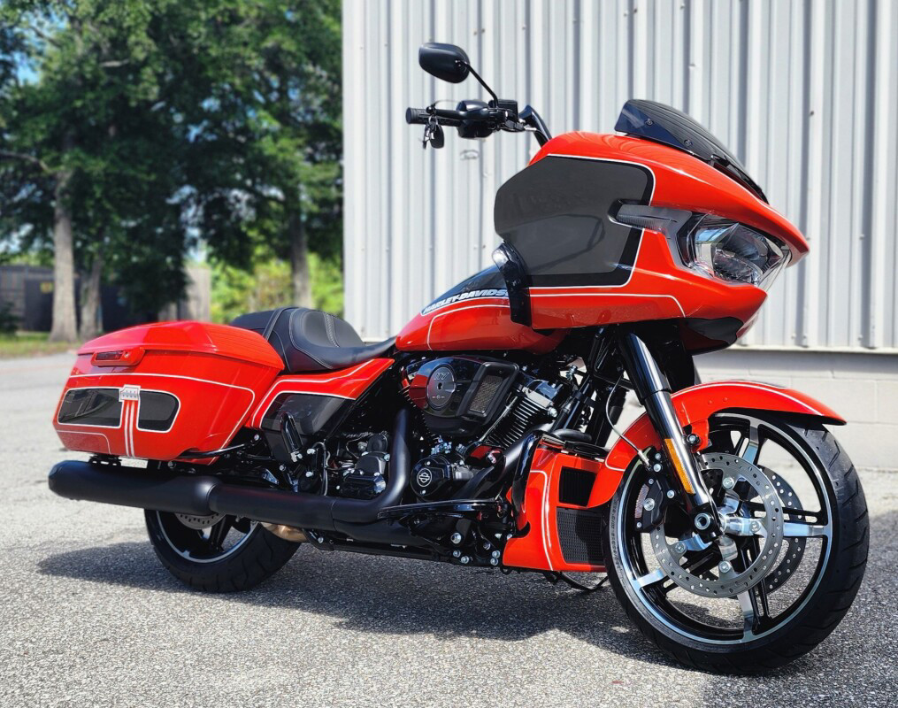Road Glide®