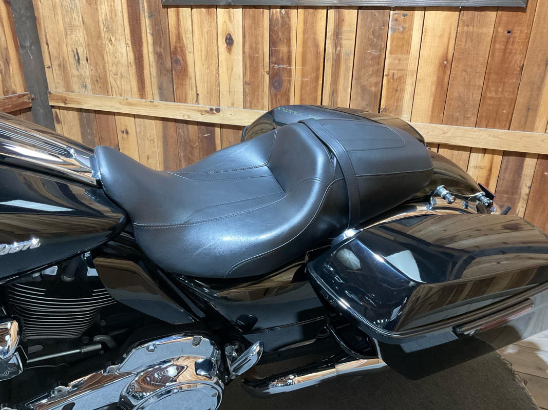 Road Glide®