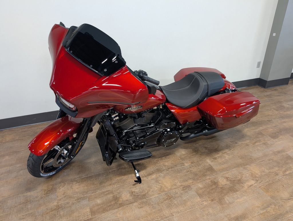 Street Glide®