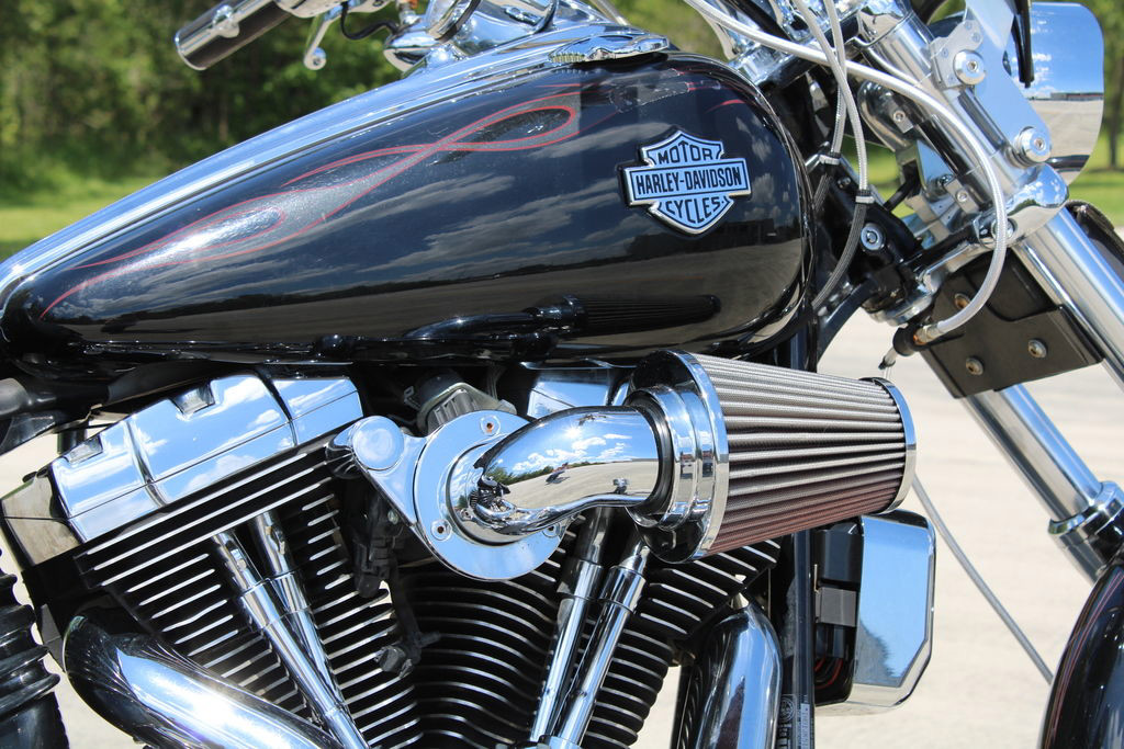 Softail® Rocker® C
