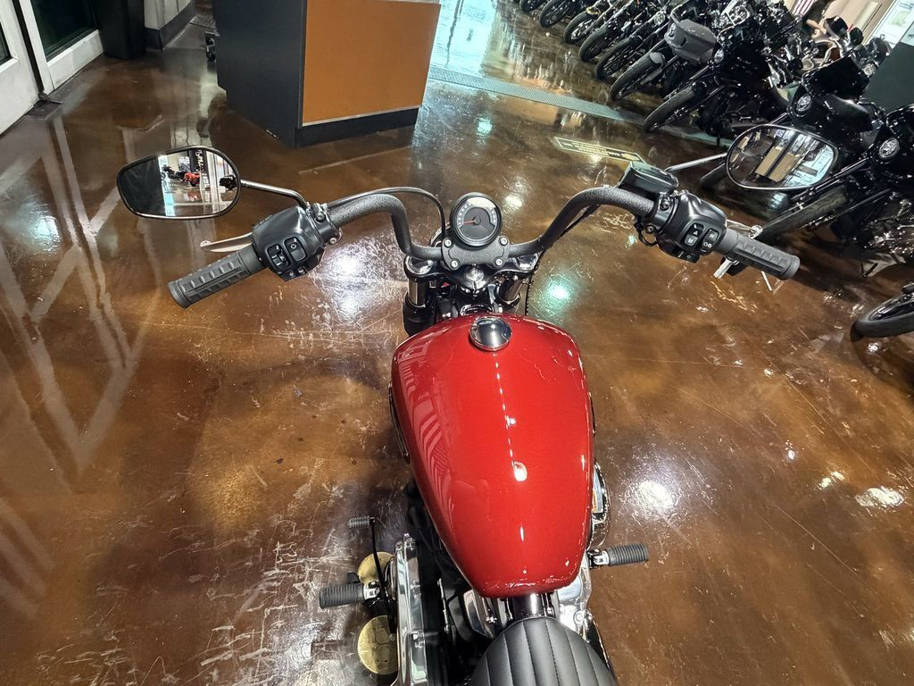 Street Bob®