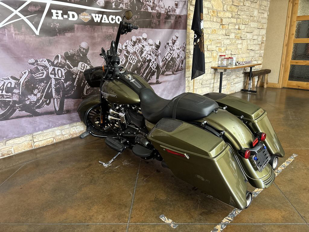 Road King® Special