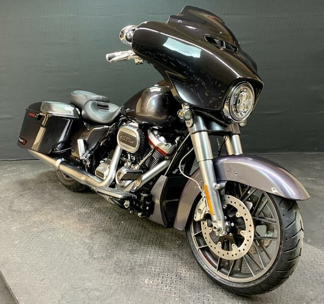 CVO® Street Glide®