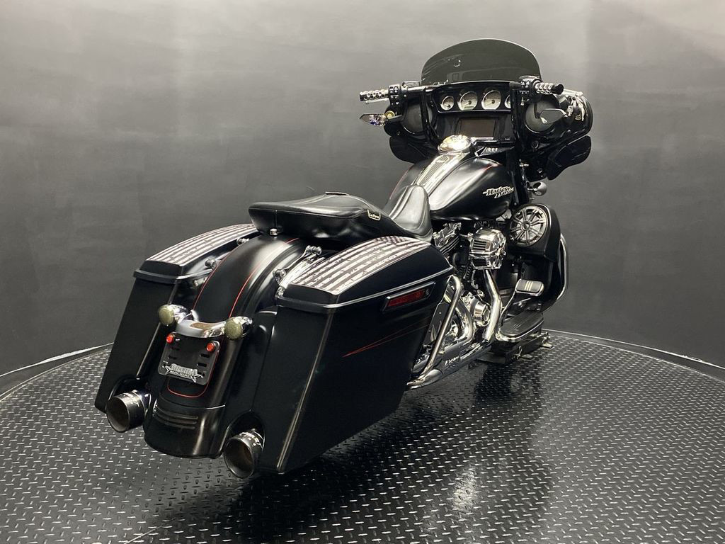 Street Glide® Special