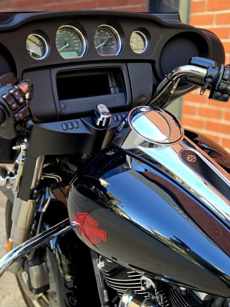 Electra Glide Standard