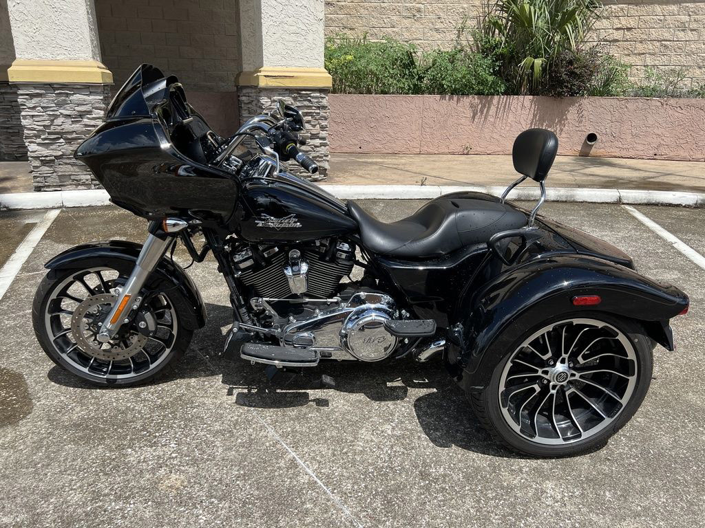 Road Glide® 3