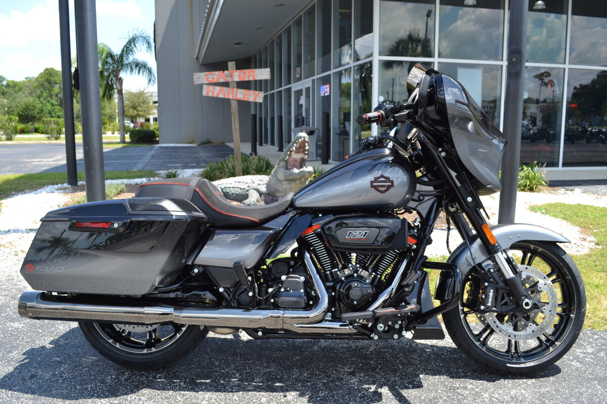 CVO® Street Glide®