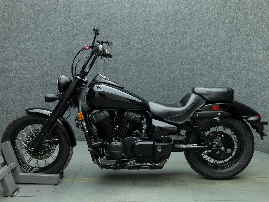 Shadow® 750 Phantom®