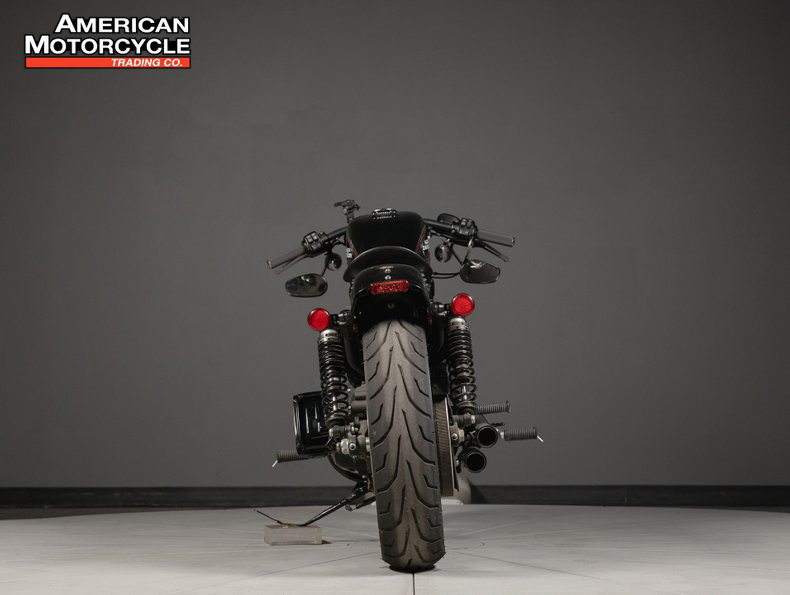 Sportster® Roadster®