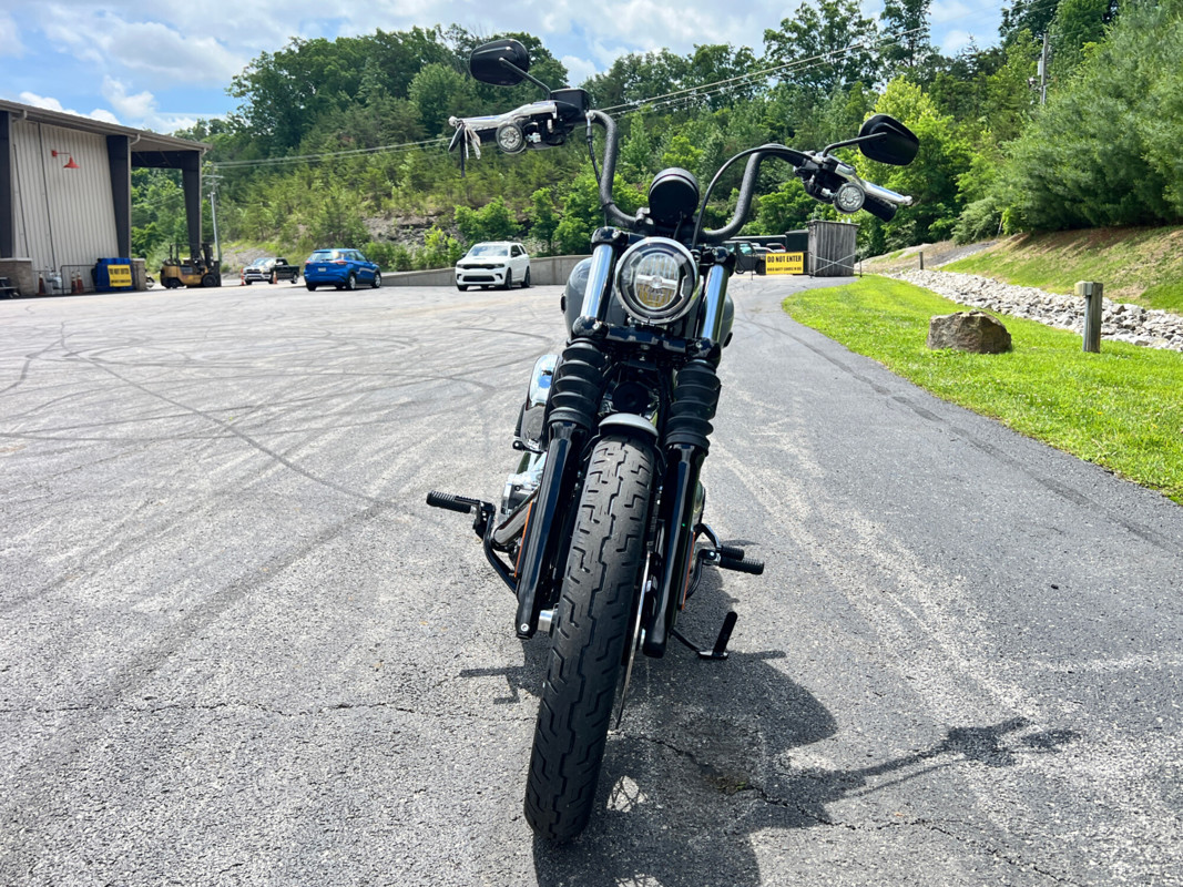 Street Bob®