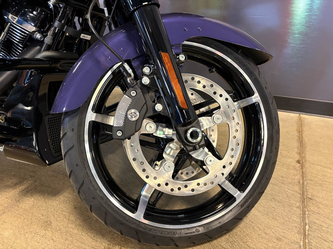 Road Glide®