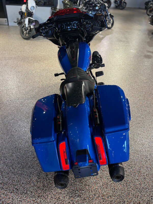 CVO® Street Glide® ST