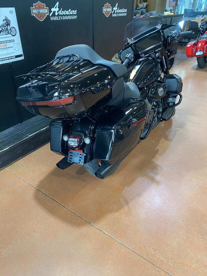 Street Glide® Limited