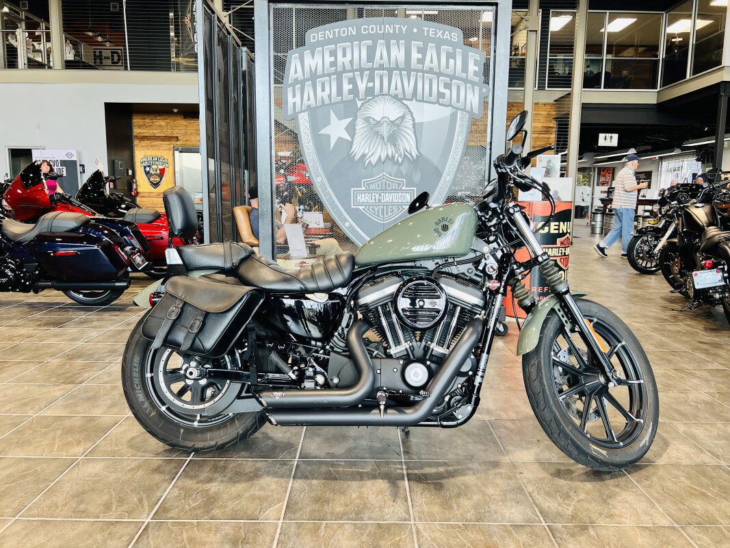 Iron 883®