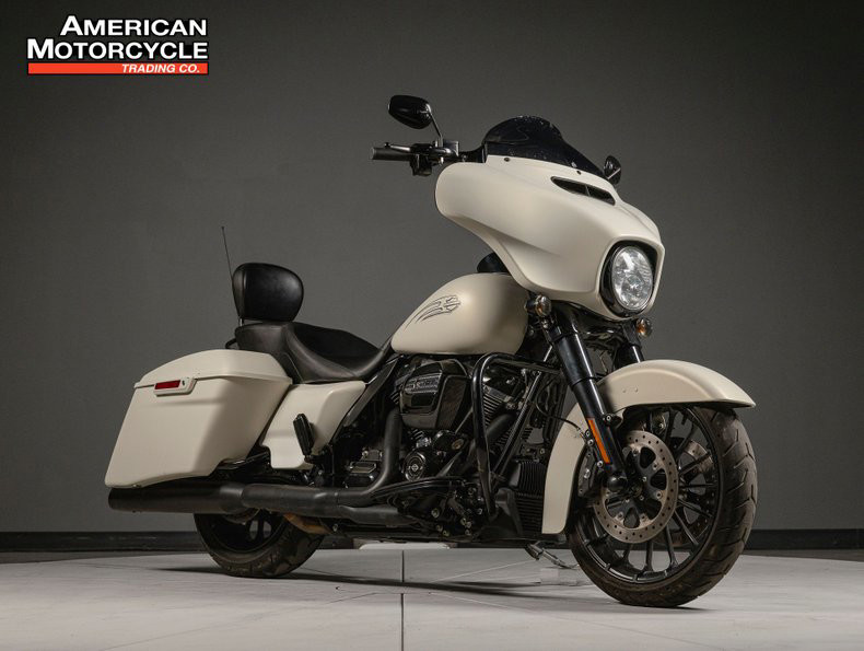 Street Glide® Special
