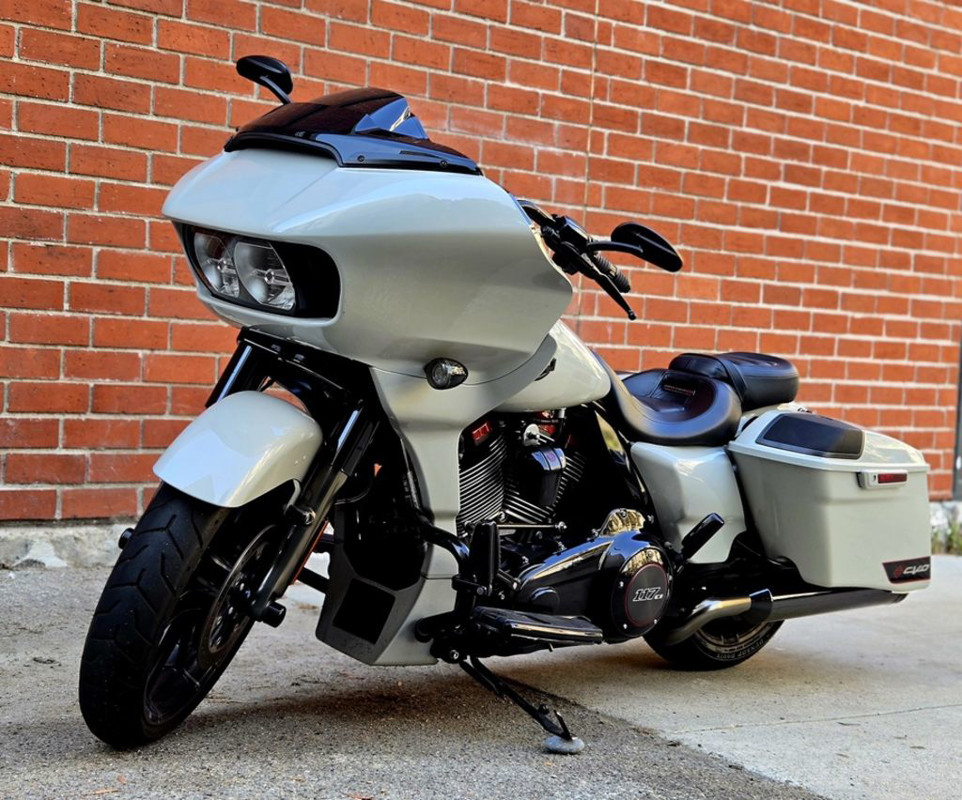 CVO® Road Glide®
