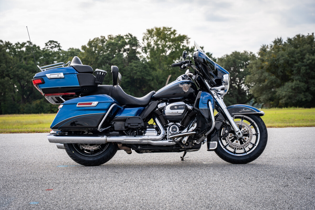 Electra Glide® Ultra® Limited 115th Anniversary