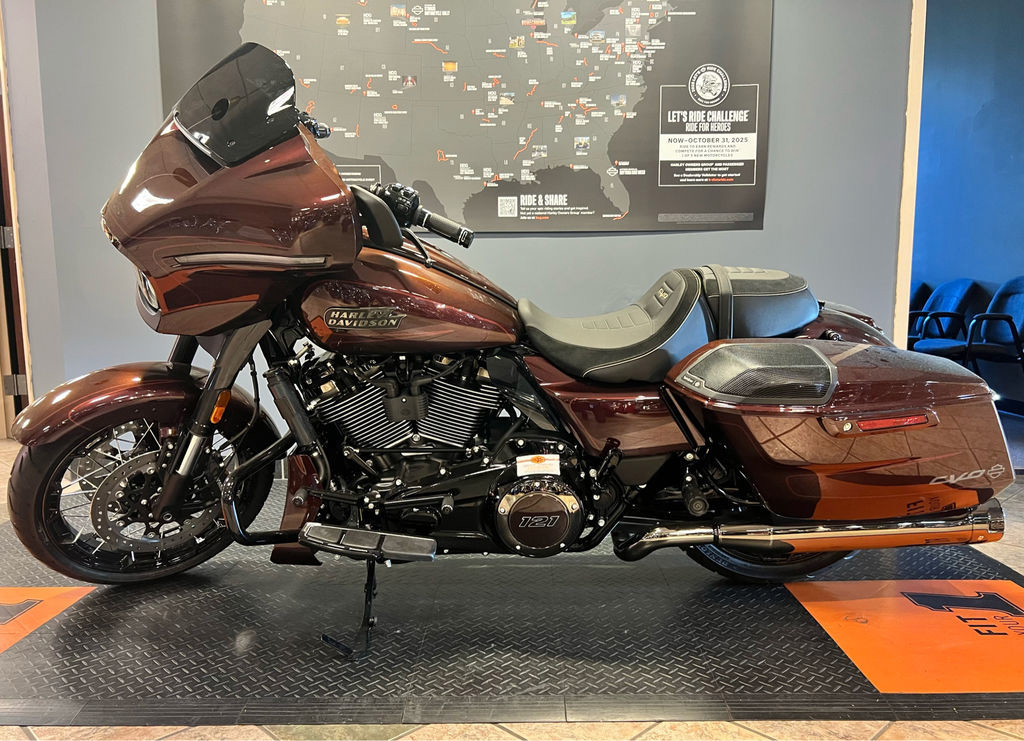 CVO® Street Glide®