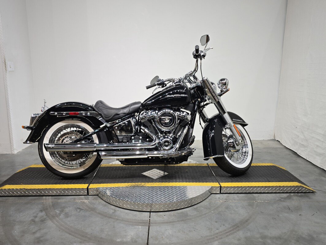 Softail® Deluxe