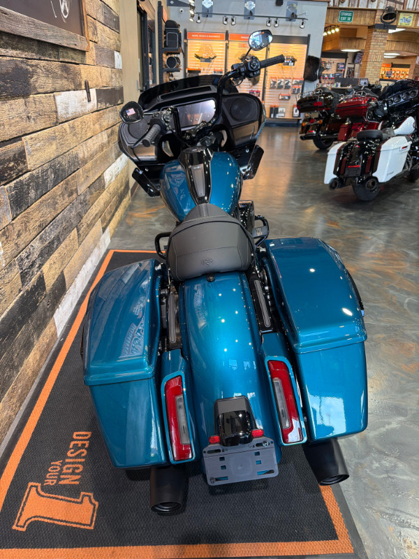 Road Glide®