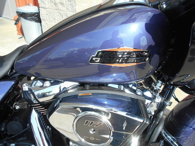 Road Glide®