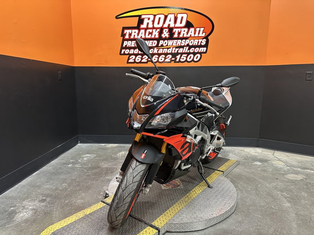 Tuono V4 1100 Factory