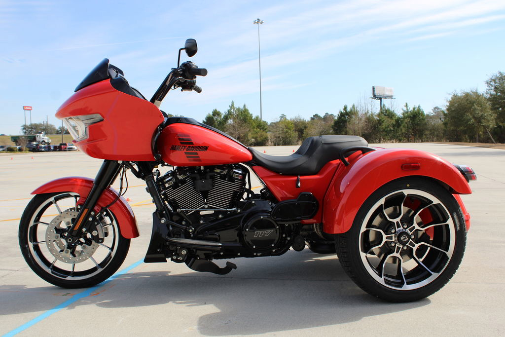 Road Glide® 3