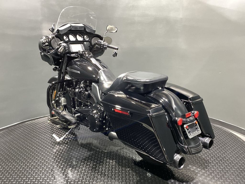 Street Glide® Special