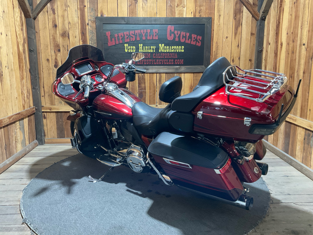 CVO® Road Glide® Ultra