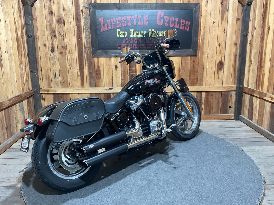 Softail® Standard