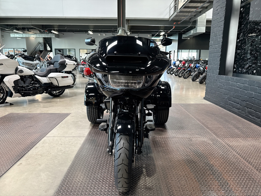Road Glide® 3