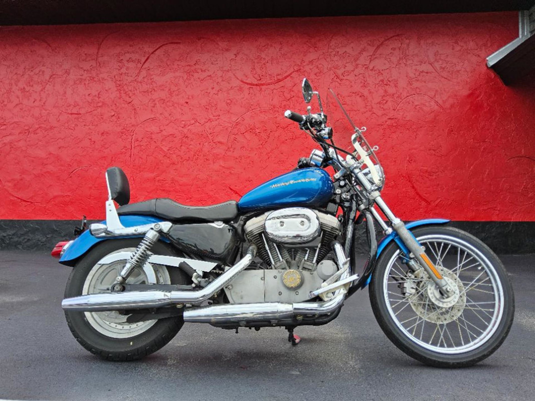 Sportster® 883 Custom