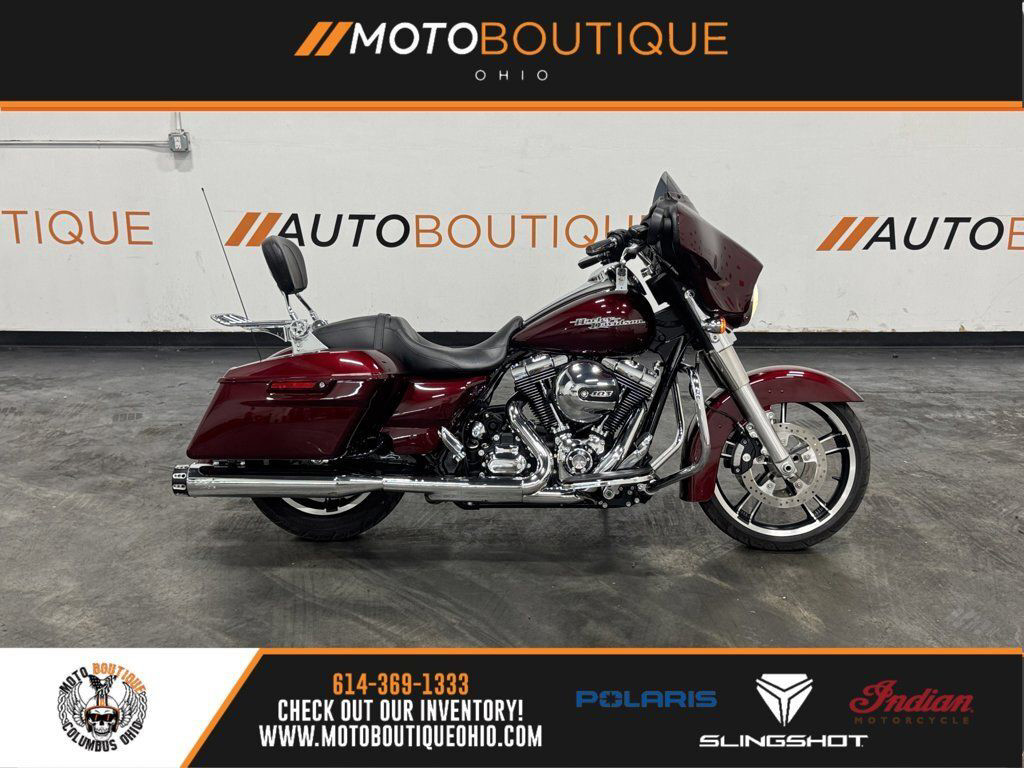 Street Glide®