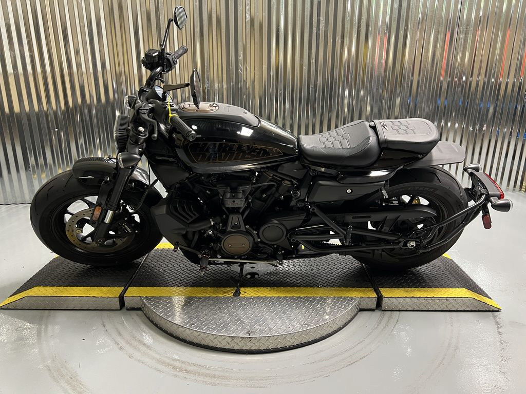 Sportster® S