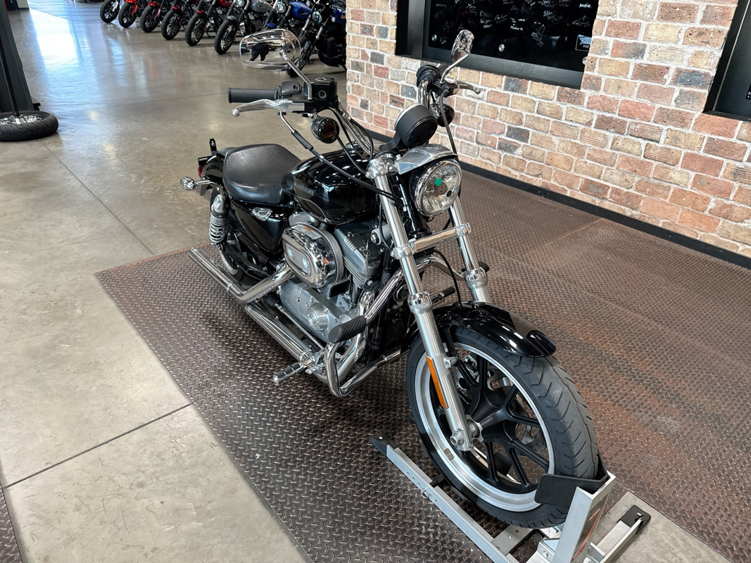 Sportster® SuperLow®