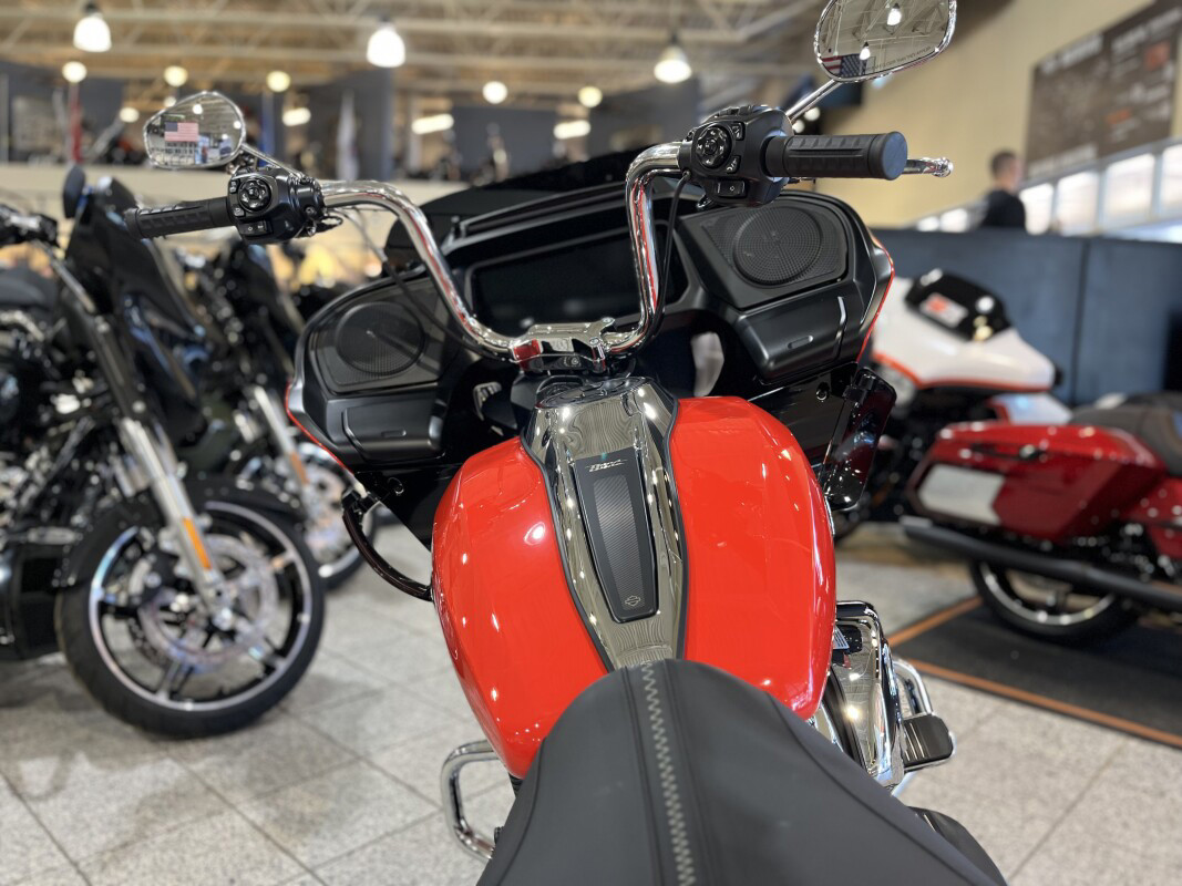 Road Glide®
