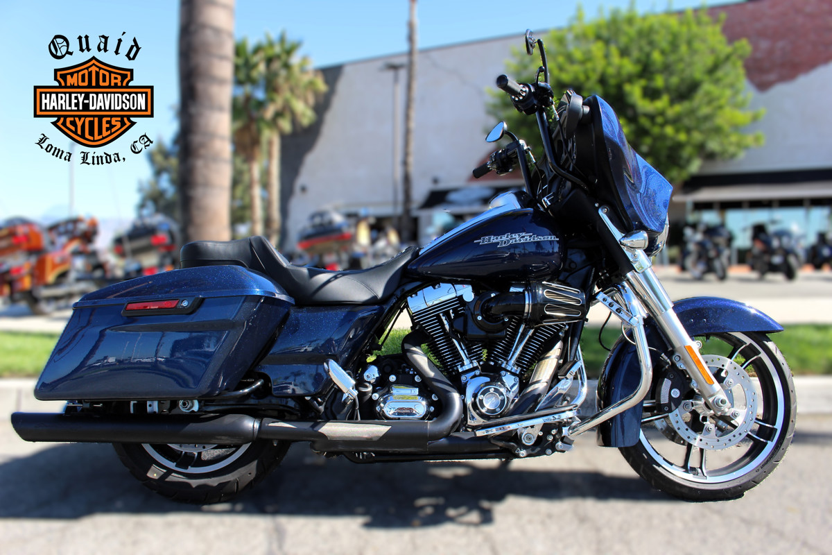 Street Glide®