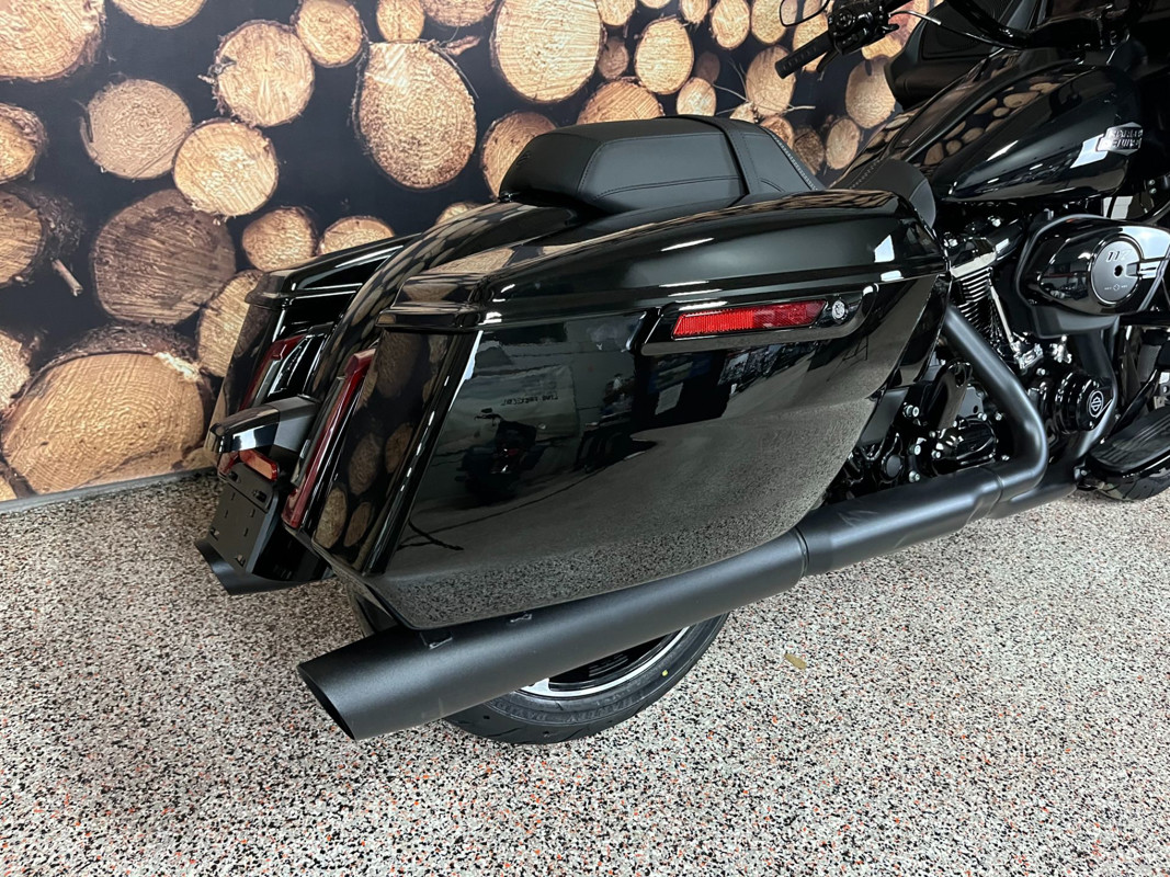 Road Glide®