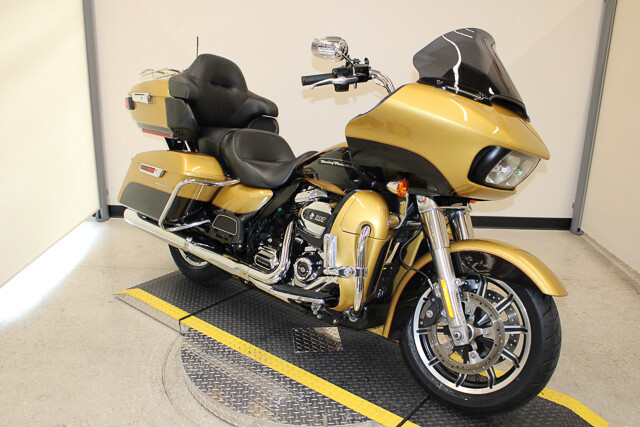 Road Glide® Ultra