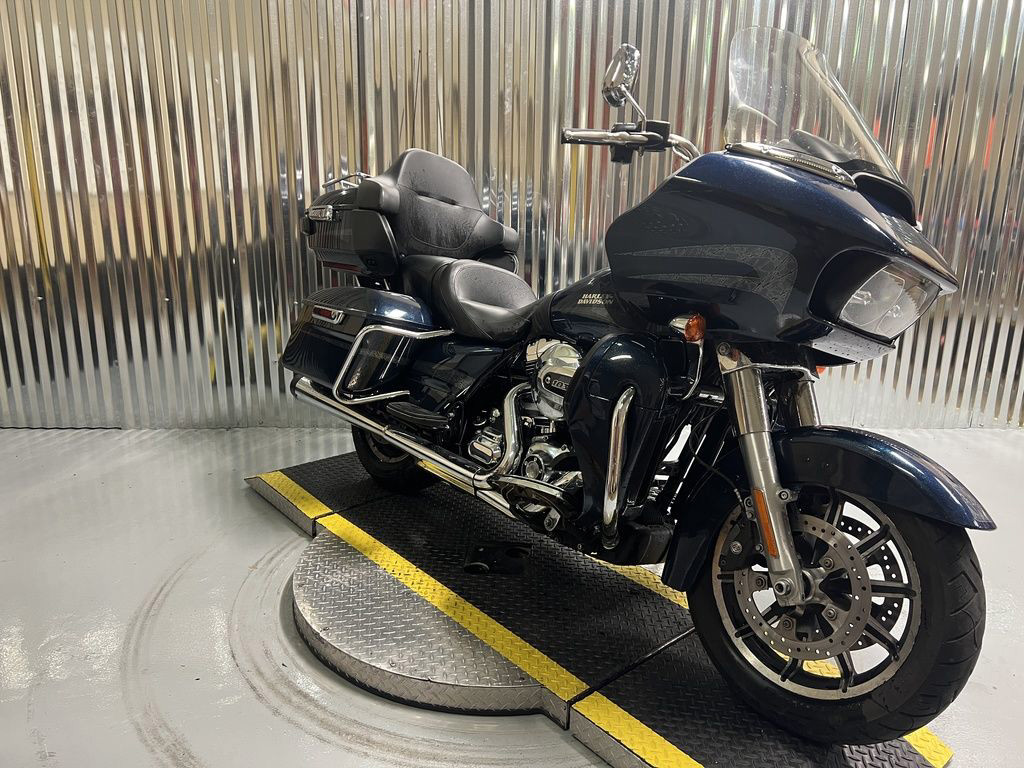 Road Glide® Ultra
