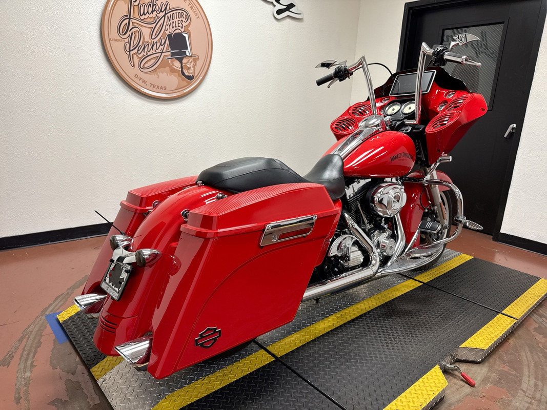 Road Glide® Custom