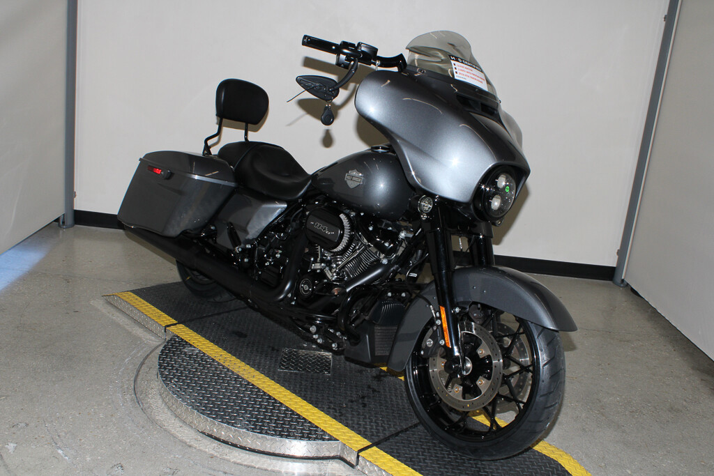 Street Glide® Special