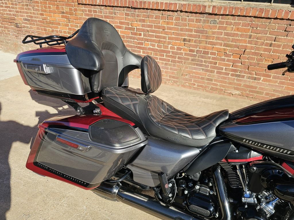 CVO® Road Glide®