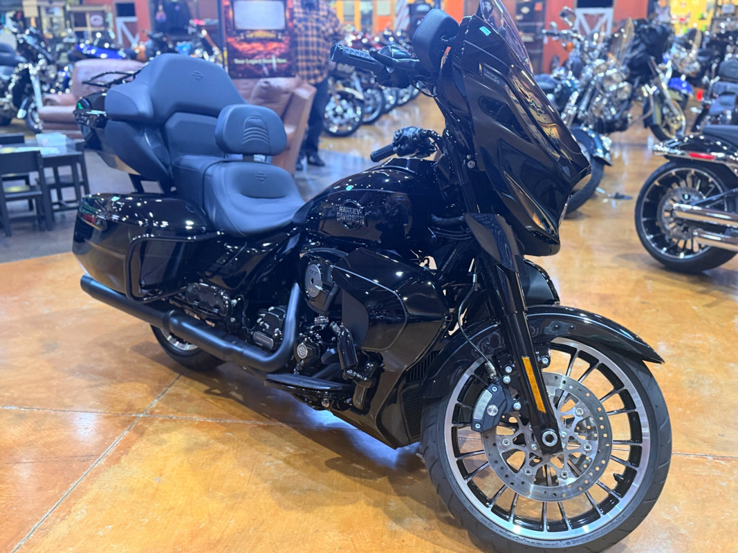 Street Glide® Limited