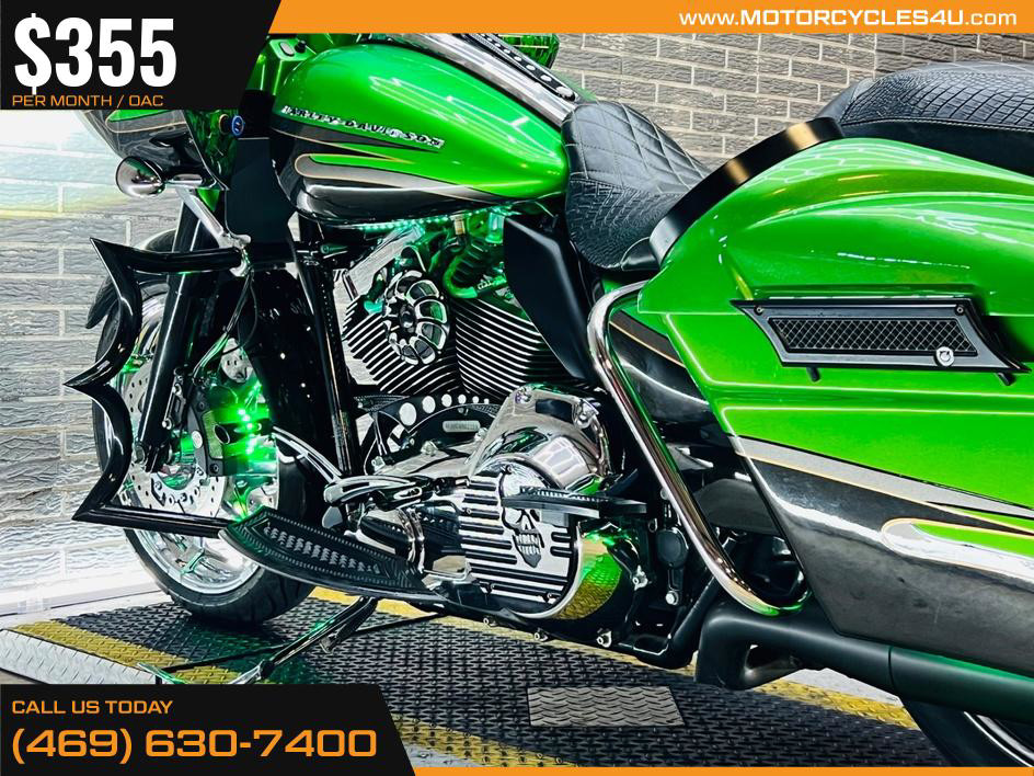 Road Glide®
